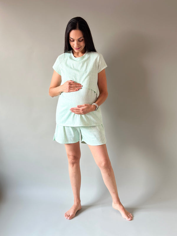 Pijama de short maternidad y lactancia •Abanico verde•