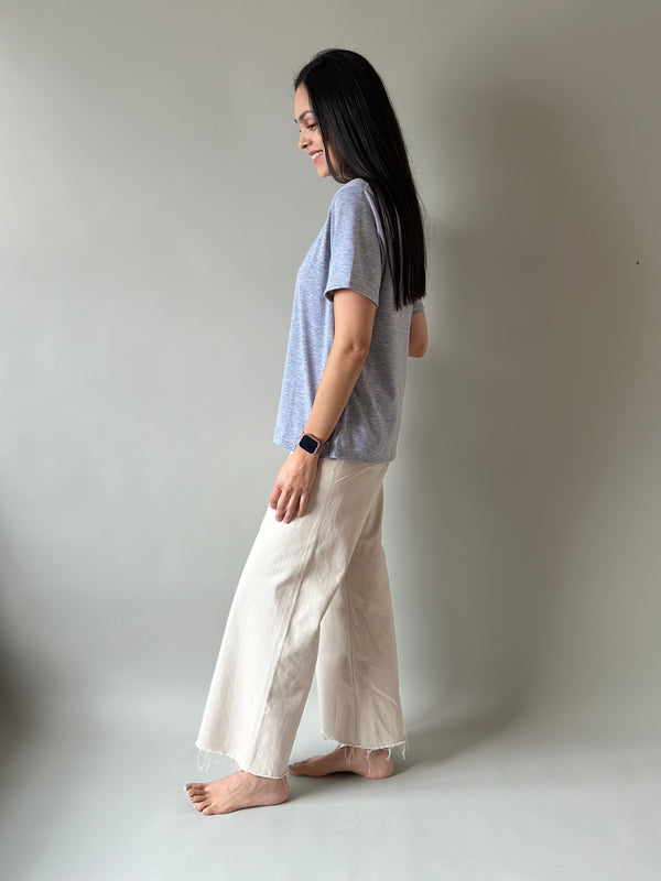 Playera de maternidad y lactancia •Gris jaspe•