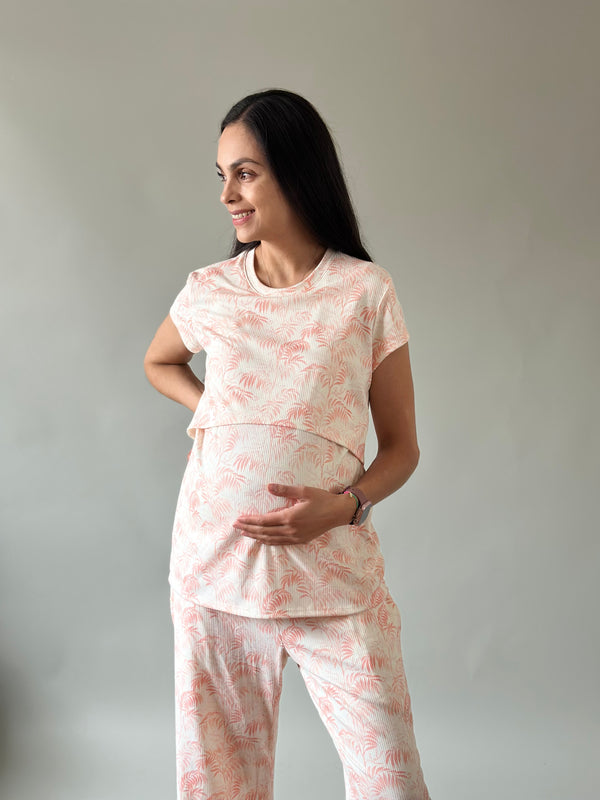 Pijama de maternidad y lactancia •Palmitas coral•