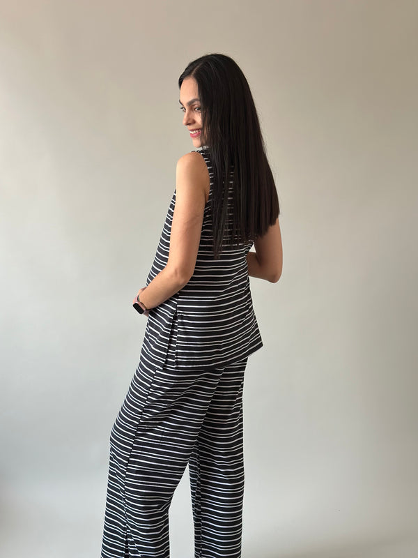 Set de embarazo y lactancia Maite •Rayas negro•