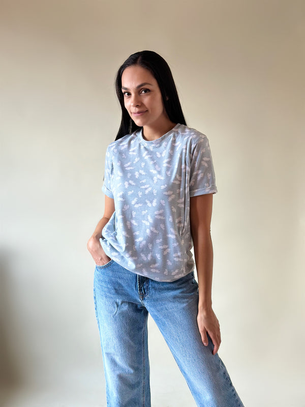 Playera de lactancia con cierres •Mariposas•