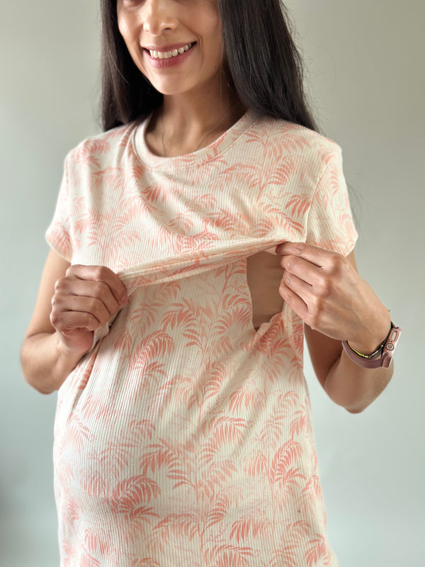 Pijama de maternidad y lactancia •Palmitas coral•