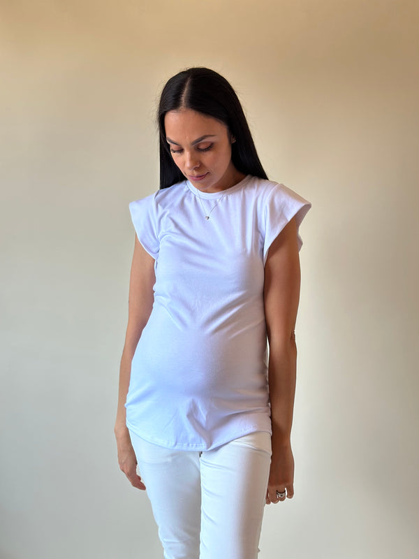 Blusa de maternidad con hombrera •Blanca•