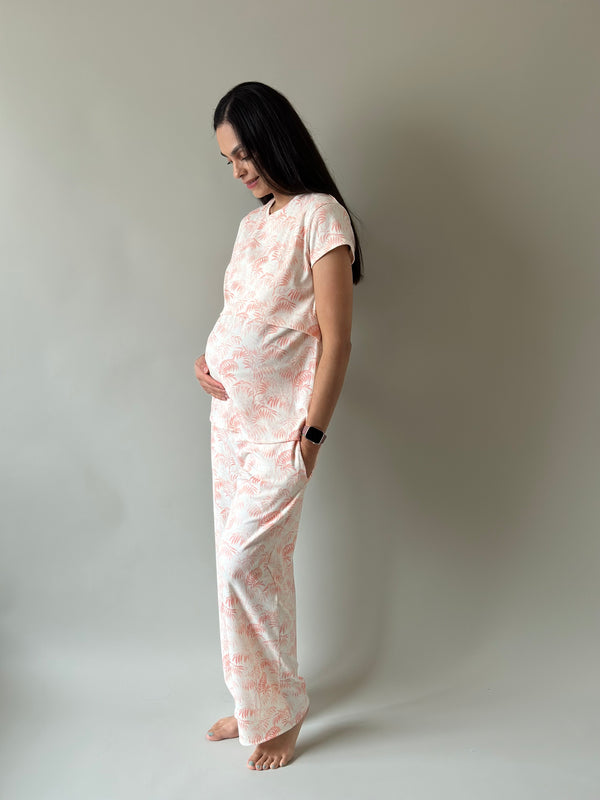 Pijama de maternidad y lactancia •Palmitas coral•