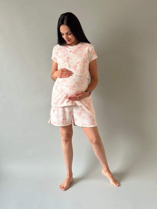 Pijama de short maternidad y lactancia •Palmitas coral•