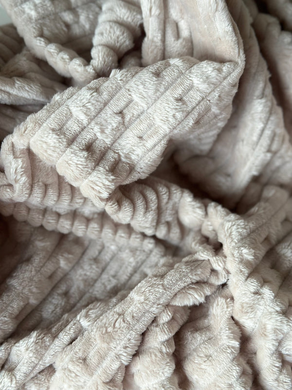 Cobija polar manos libres •Colmena Arena•