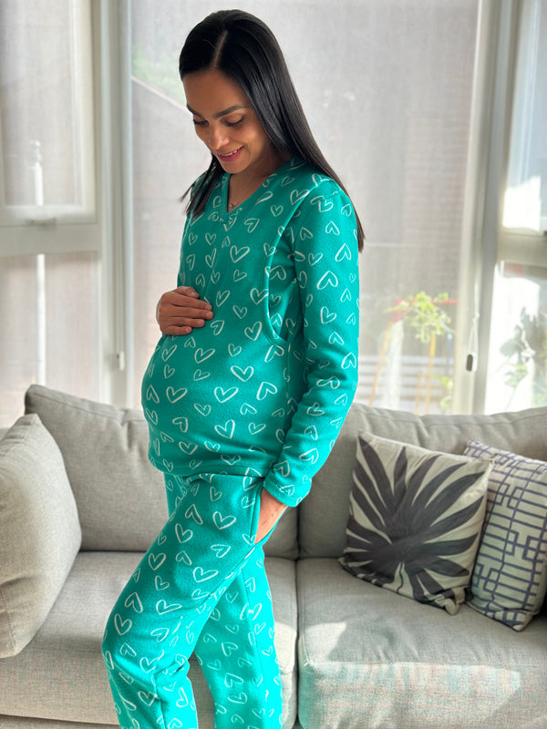Pijama de maternidad y lactancia •Corazones verde• POLAR