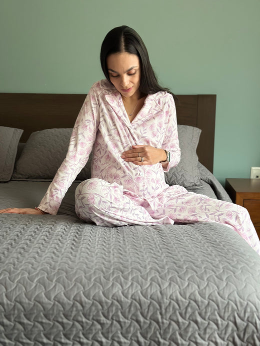 Pijama HOSPITAL de maternidad y lactancia •Clavel lila•