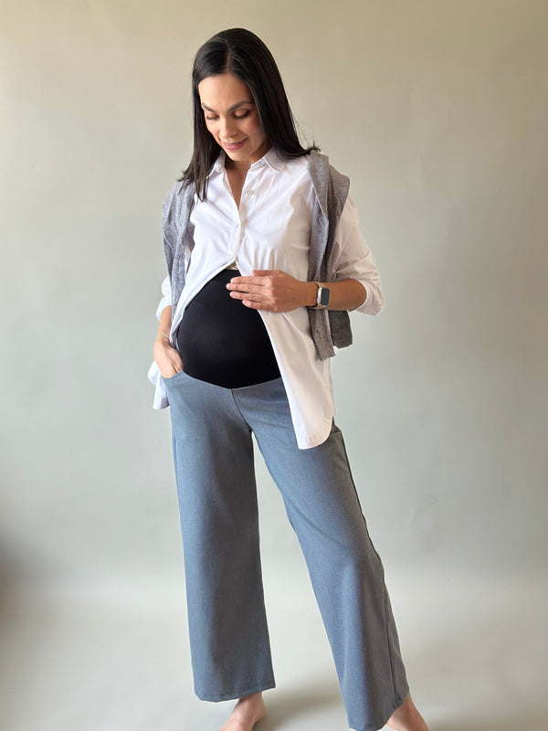 Pantalón pierna amplia •Gris•