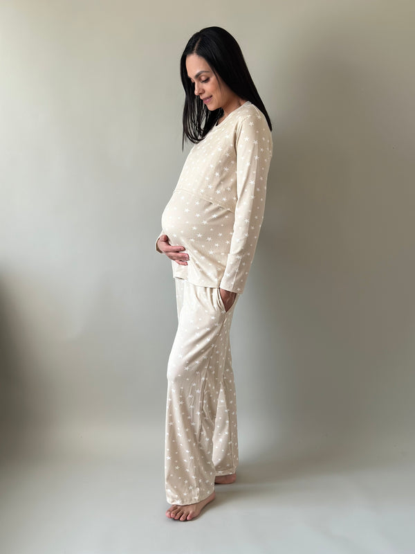 Pijama de maternidad y lactancia •Estrellas arena•