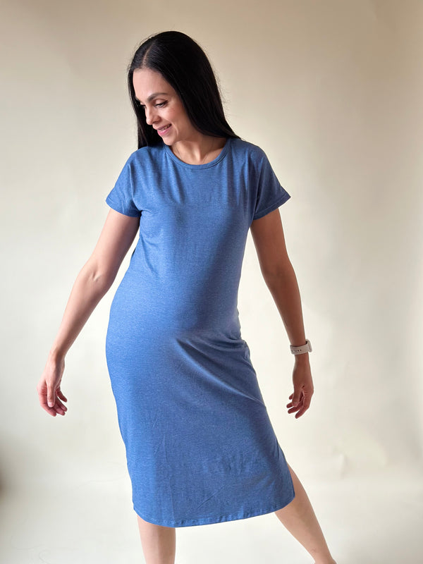 Vestido básico de maternidad •Azul demin•