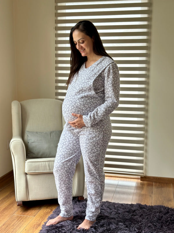 Pijama de maternidad y lactancia •Animal print gris• POLAR