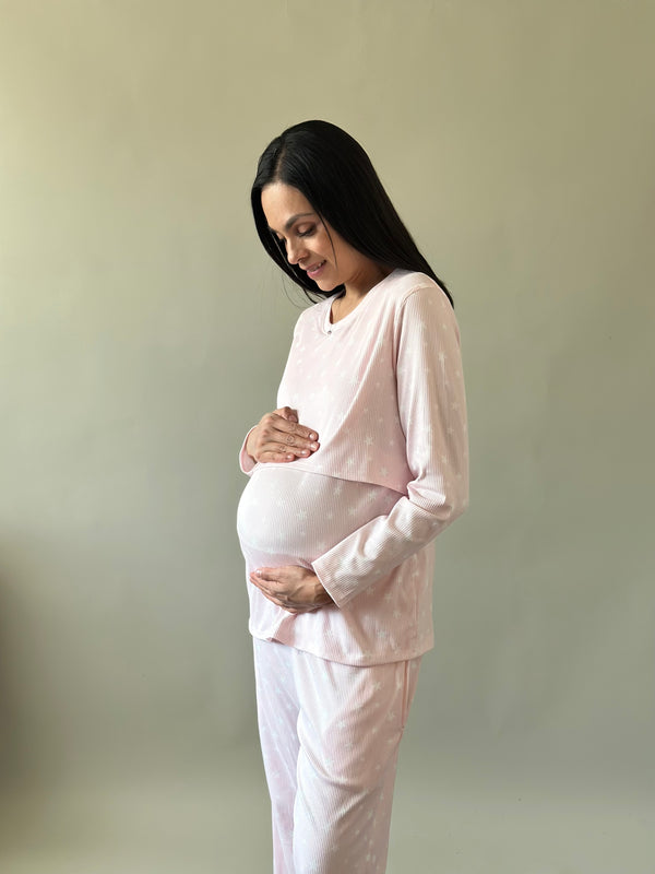 Pijama de maternidad y lactancia •Estrellas rosa•