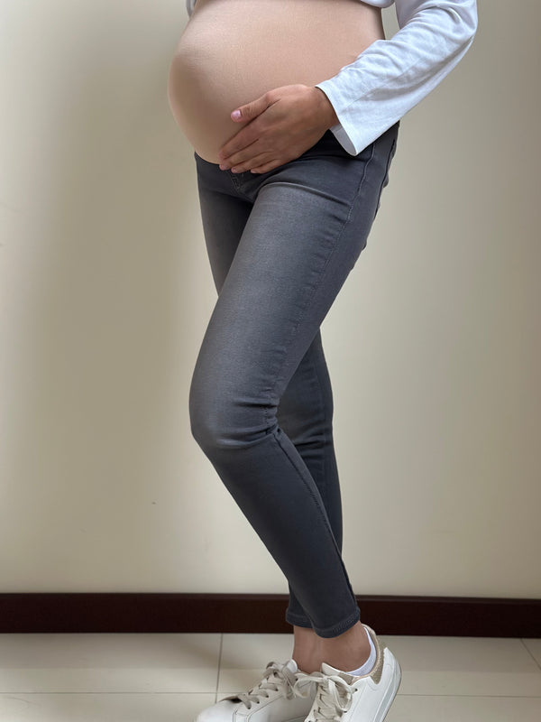 Jeans de maternidad •GRIS•