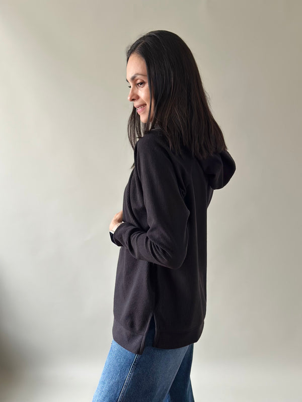 Sudadera Regina maternidad y lactancia •Negra•