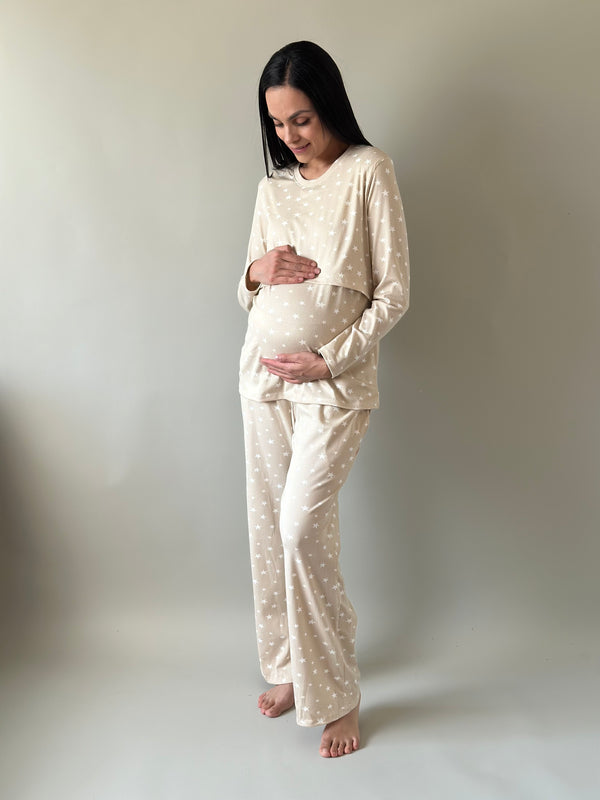 Pijama de maternidad y lactancia •Estrellas arena•