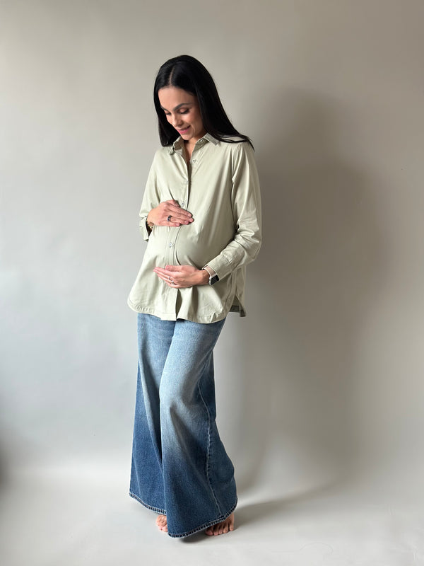 Camisa con abertura de maternidad y lactancia •Verde•