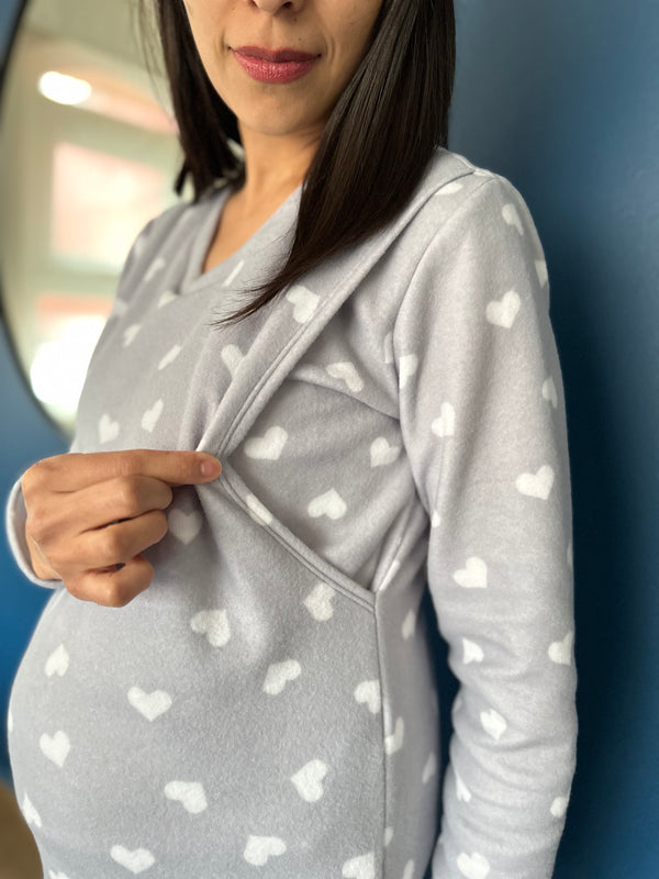 Pijama de maternidad y lactancia •Corazones gris• POLAR